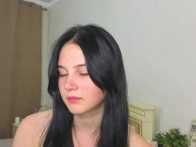 Freechat EnricaElis on BongaCams