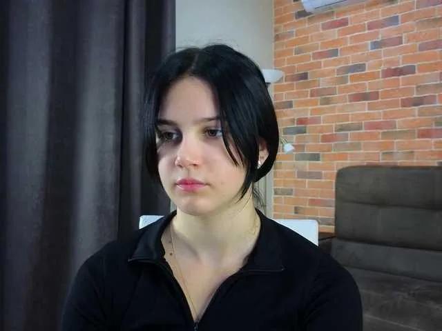 Freechat EnricaElis on BongaCams