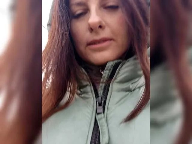 Erine9900 — Freechat on BongaCams