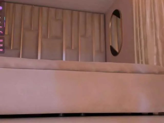 BongaCams EsmeraldaGrace is Freechat EsmeraldaGrace — I love it when they support me, that means they like my show and get horny with my body.