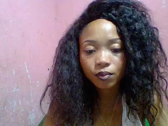 Offline Estelahh on BongaCams