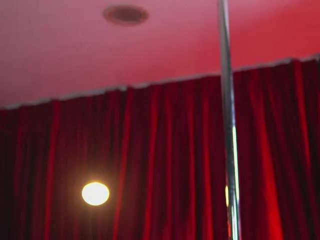 Freechat EvelynEvyy on BongaCams