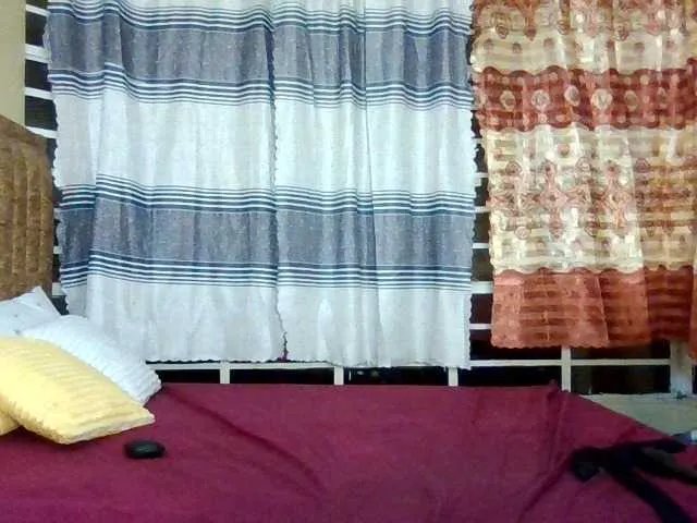 Offline Fine-ass-bitch on BongaCams