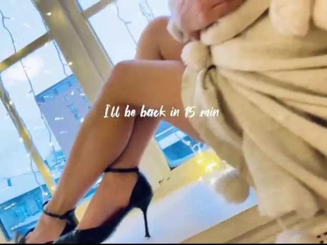 Offline firstMaja on BongaCams