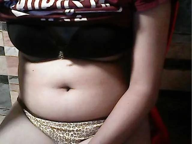 Offline flowerhairypinay on BongaCams