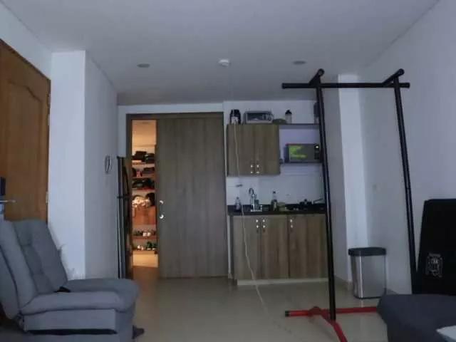 Freechat funcouple1986 on BongaCams