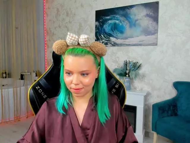 Freechat FunnyVibe on BongaCams