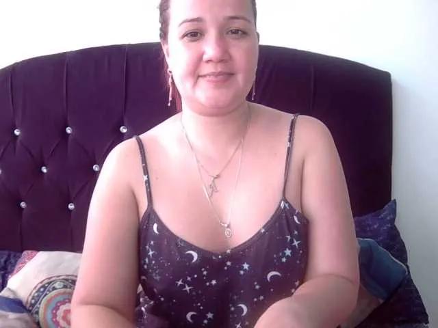 Freechat Gabrielajewel1 on BongaCams