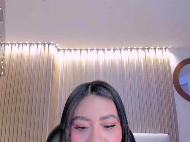 GabriellaLee's avatar