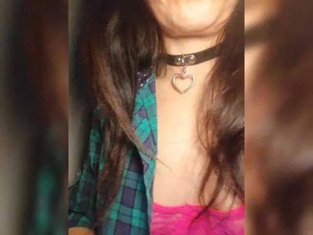 BongaCams GentleSweet is Freechat GentleSweet — I love funny people with whom I can laugh heartily)