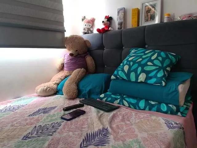 Offline GRACEKELLY9 on BongaCams