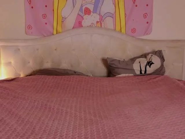 Offline HannaCristal on BongaCams