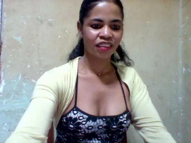 Offline Hanta11 on BongaCams