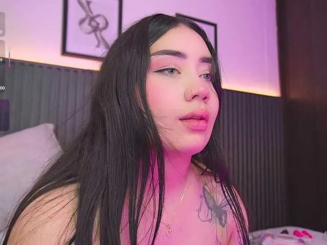 Offline haylie-1 on BongaCams