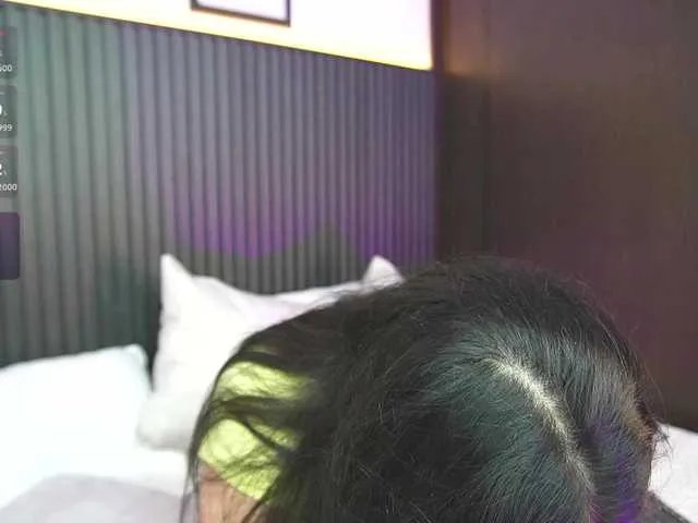 Offline haylie-1 on BongaCams