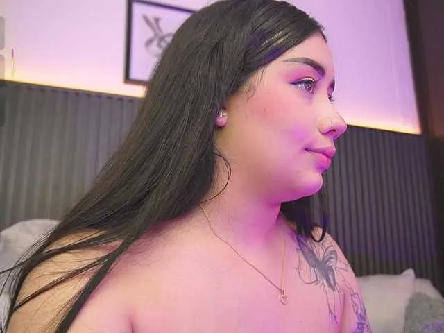 Offline haylie-1 on BongaCams