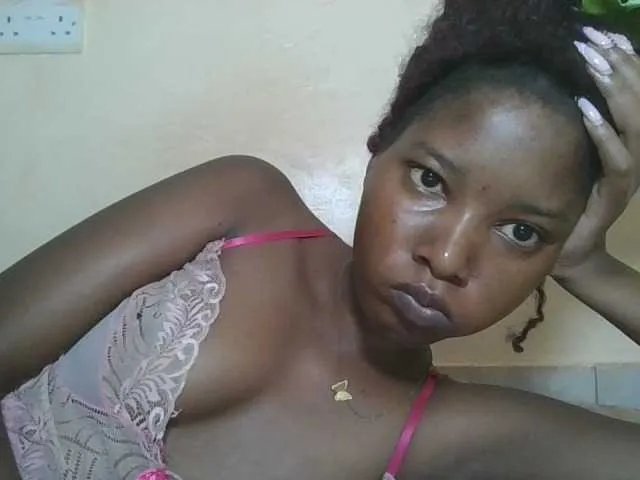 Hornyqueen4 — Freechat on BongaCams