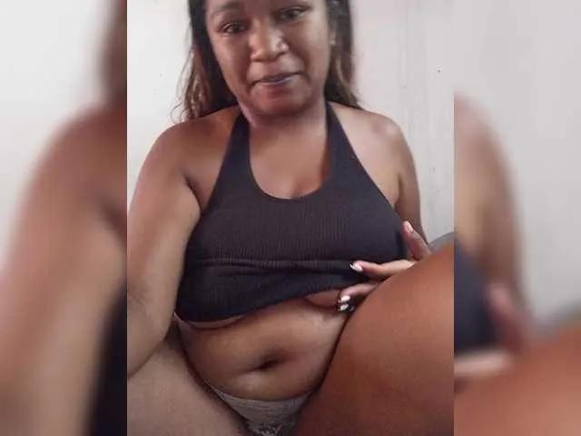 BongaCams Ilounah is Freechat Ilounah — Freechat on BongaCams