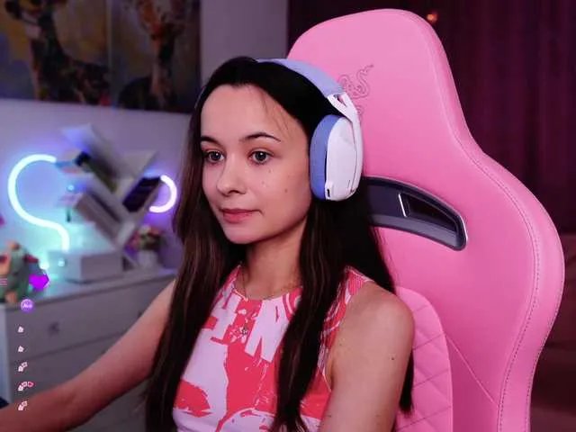 Freechat JuicyAngel on BongaCams