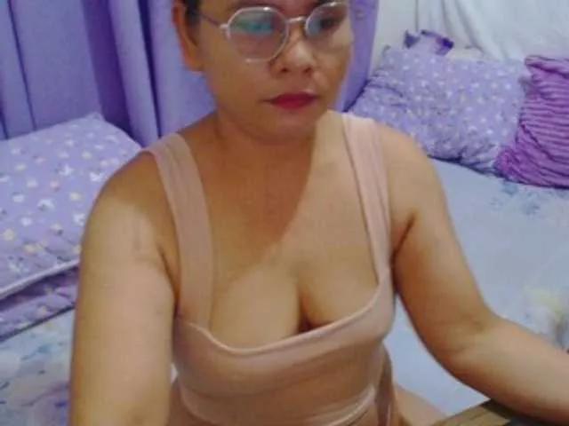 Offline junglejen on BongaCams