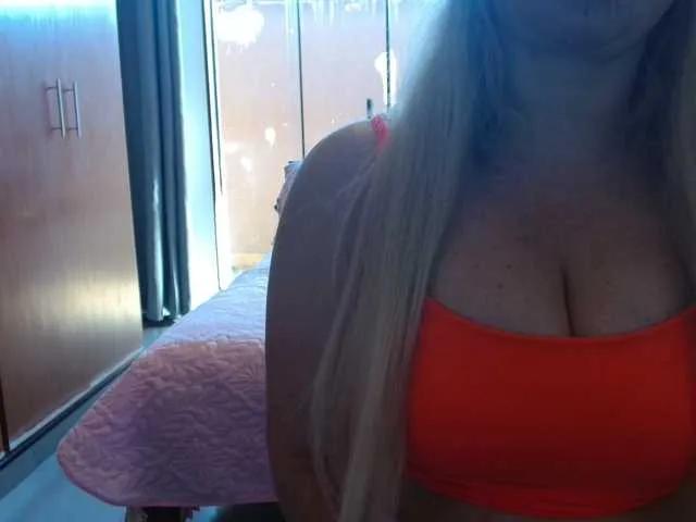 Jussara-Milf on BongaCams 