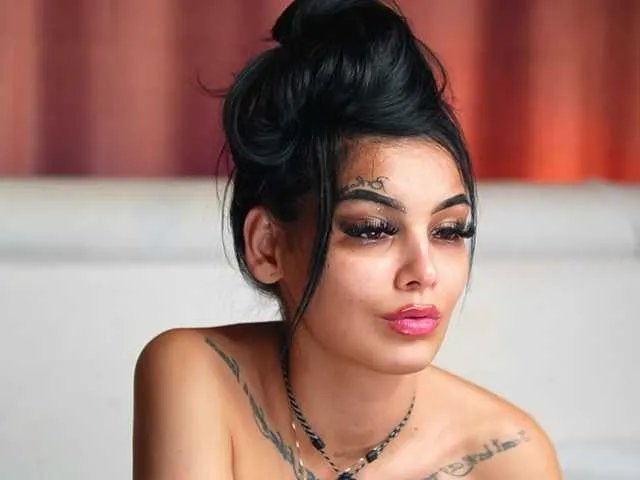 Freechat KarsynJayde on BongaCams