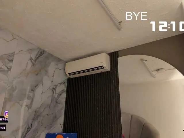 Offline Katemoss70 on BongaCams