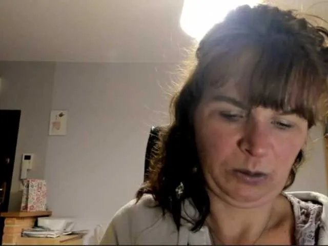 Offline KathyLove1 on BongaCams