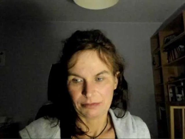 Offline KathyLove1 on BongaCams