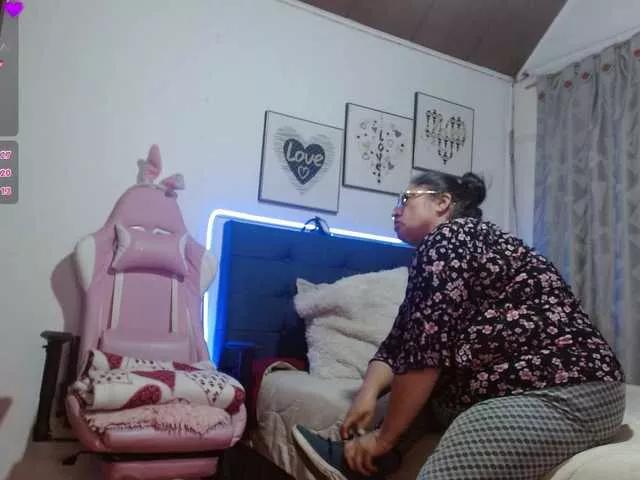 Offline keyla01 on BongaCams