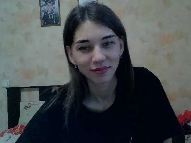 Offline Kiitaa on BongaCams