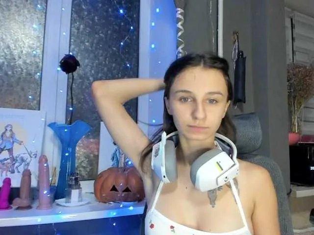 Offline KikNika on BongaCams
