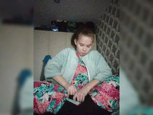 Offline Kisa-malaya on BongaCams