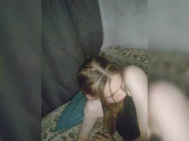 Offline KisaZlo on BongaCams