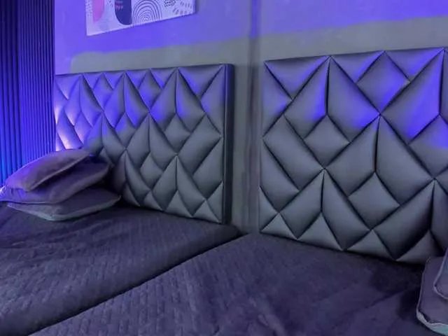 Offline Kitty-doll1 on BongaCams