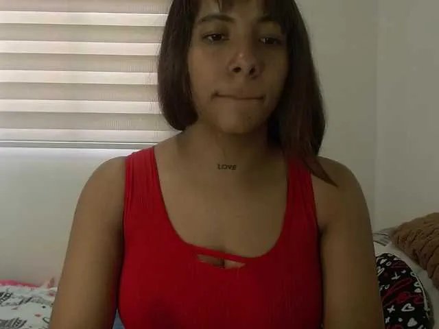 Offline kittyrose3 on BongaCams