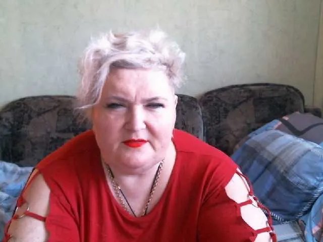 Offline Lana0005 on BongaCams