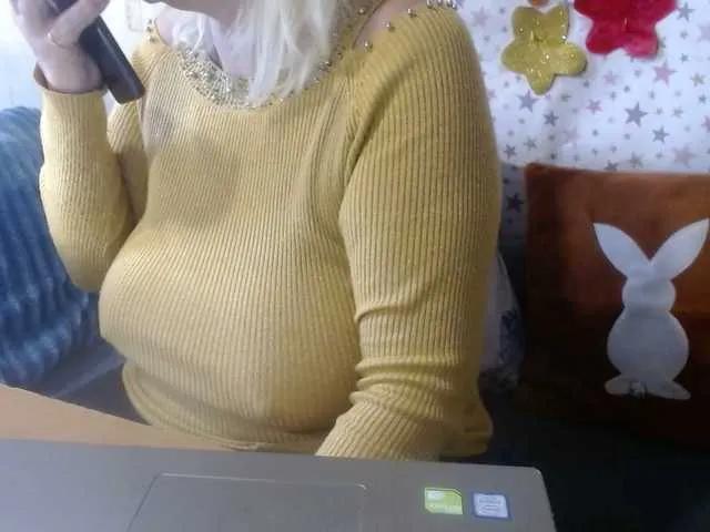 Offline lanastar1 on BongaCams