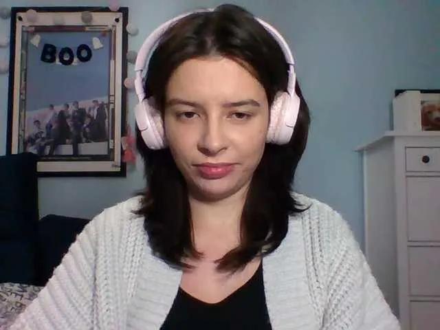 Offline Larice on BongaCams