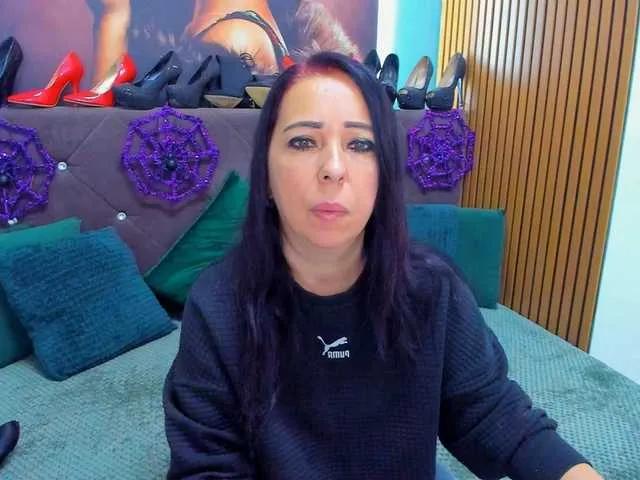 Freechat LauraSinFull on BongaCams