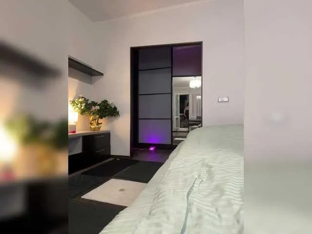 Offline Ledi1 on BongaCams