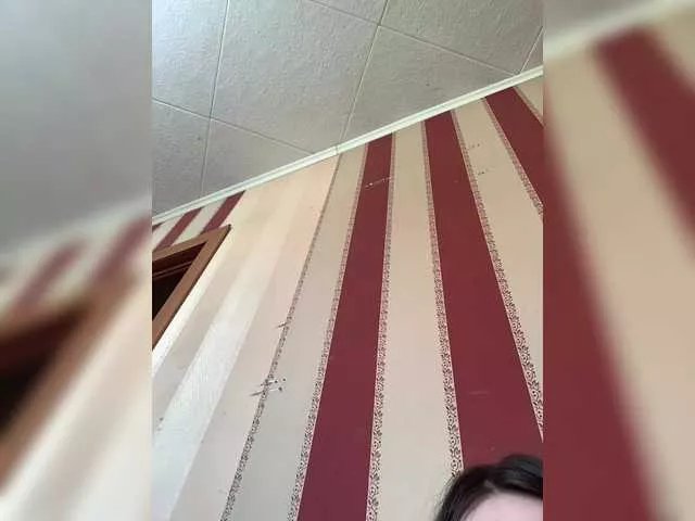 Offline Lenalena69099 on BongaCams