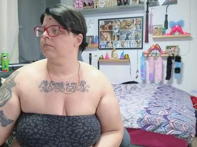 Offline Lexi35 on BongaCams