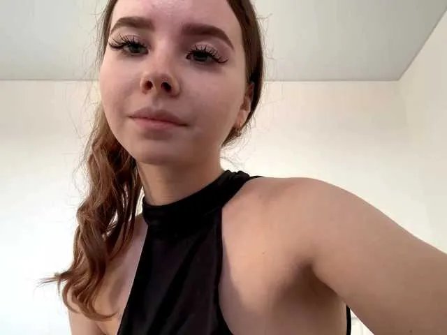 Lil-RO-XO on BongaCams 