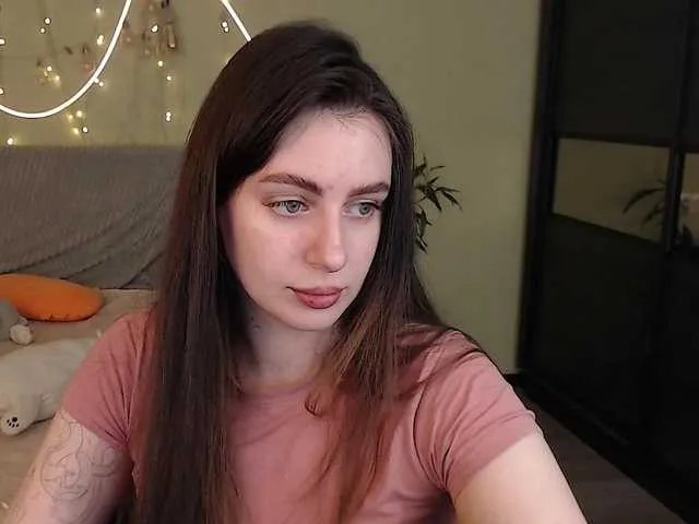 Offline Lilijily on BongaCams