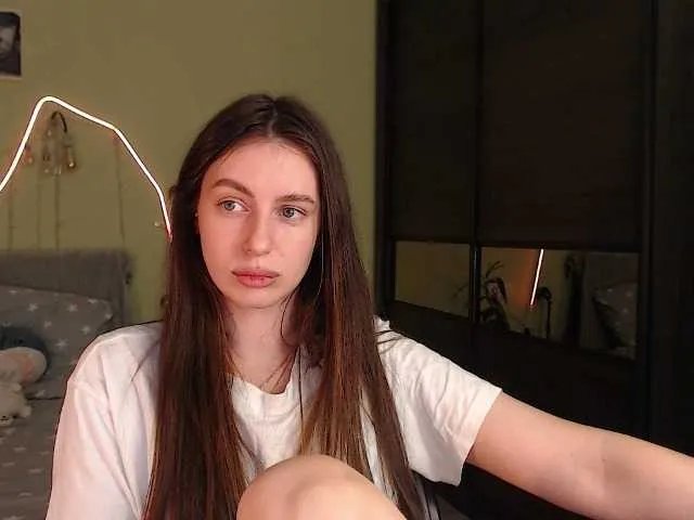 Offline Lilijily on BongaCams