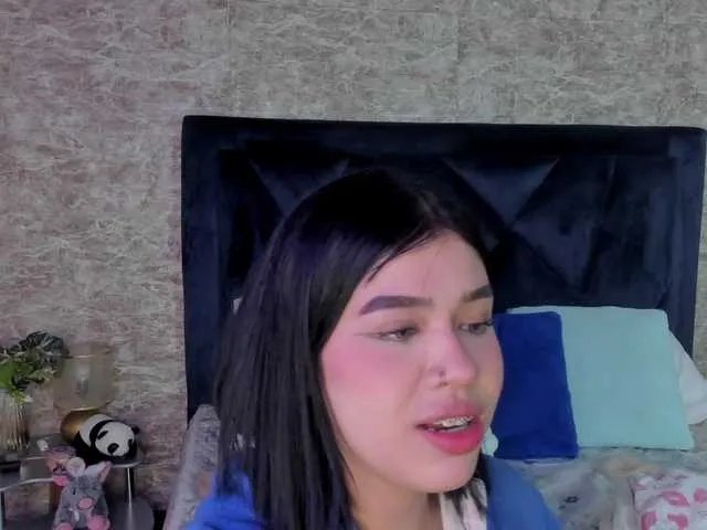 Freechat Lily-Woodz on BongaCams