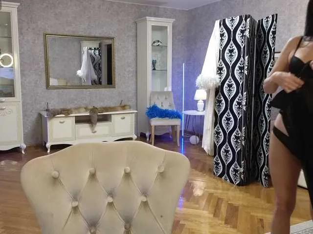 Offline LinaaJoy on BongaCams