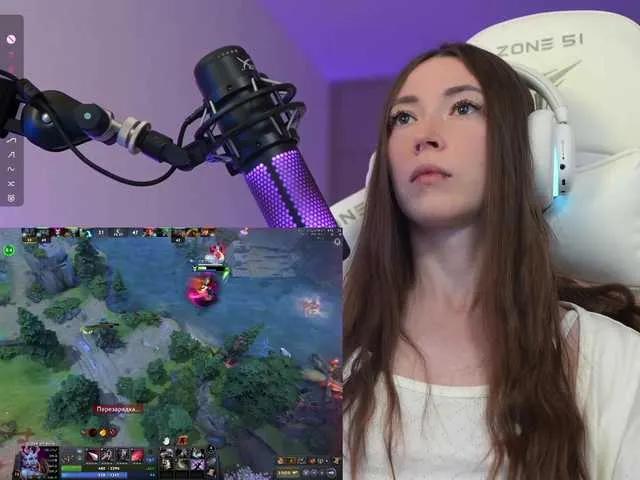 Offline lollipop-o on BongaCams