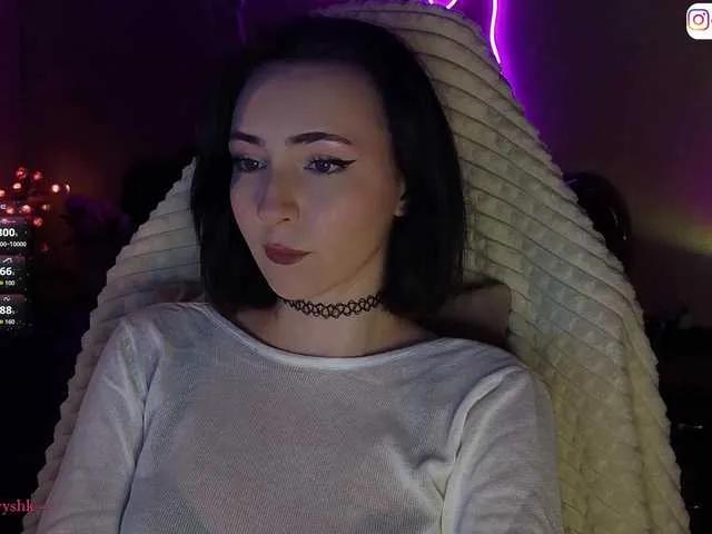 Offline LollyGirlMoon on BongaCams